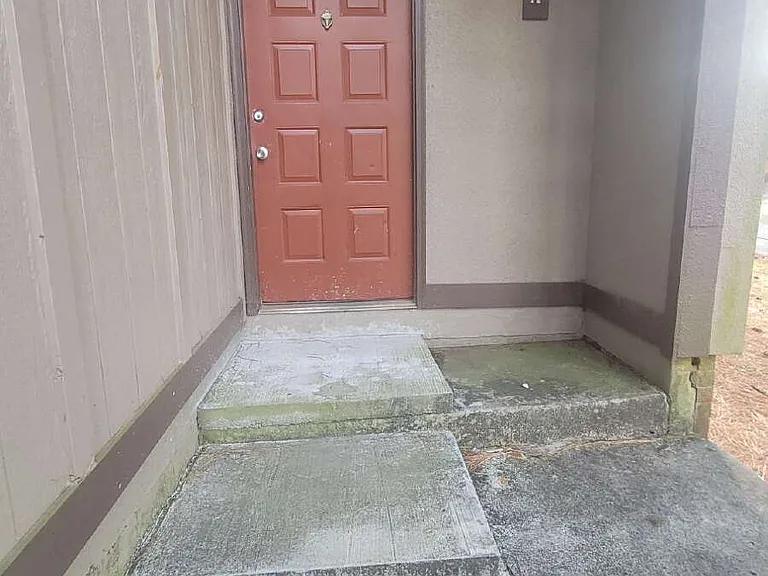 906 Candlewood Dr NW #A — Photo 2