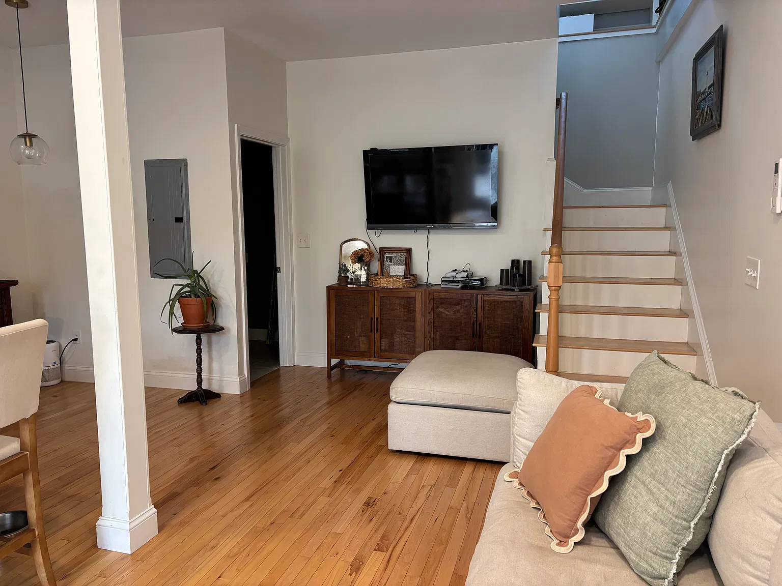 2 bed, 1.5 bath, 859 sqft, $3,000 — Photo 4