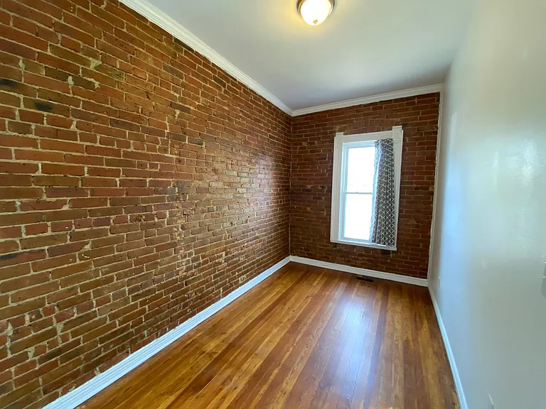 2944 Glenarm Pl — Photo 13