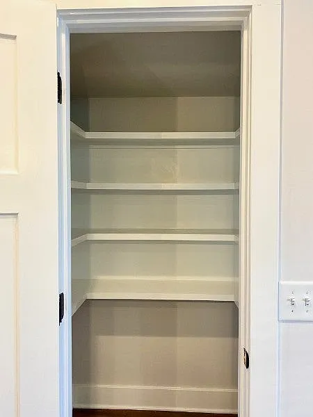 2 bed, 2.5 bath, 1302 sqft, $1,775 — Photo 4