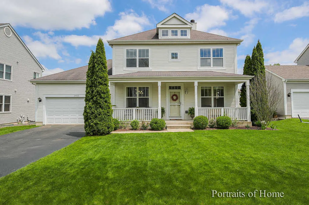 2905 Overbeck Ln photo 1