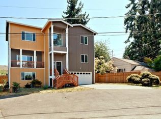 11120 Woodley Ave S, Seattle, WA 98178