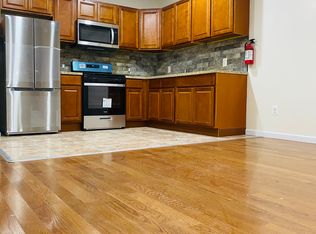 265-267 S 8th St #2, Newark, NJ 07103