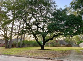 105 Stoney Creek Dr, Houston, TX 77024