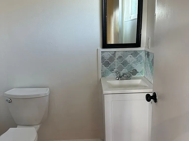 4690 Brookfield Dr — Photo 16