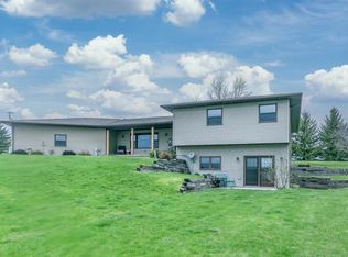 1212 Harms Rd, Highland, WI 53543