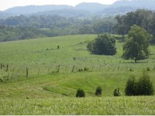 208 D Ward Rd, Jonesborough, TN 37659
