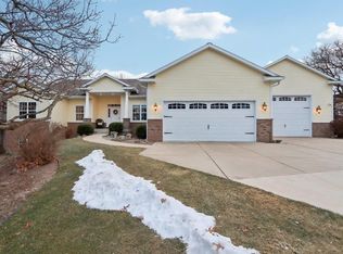 2205 County Highway T, Cottage Grove, WI 53527