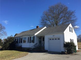 168 Wolcott Ave, Middletown, RI 02842