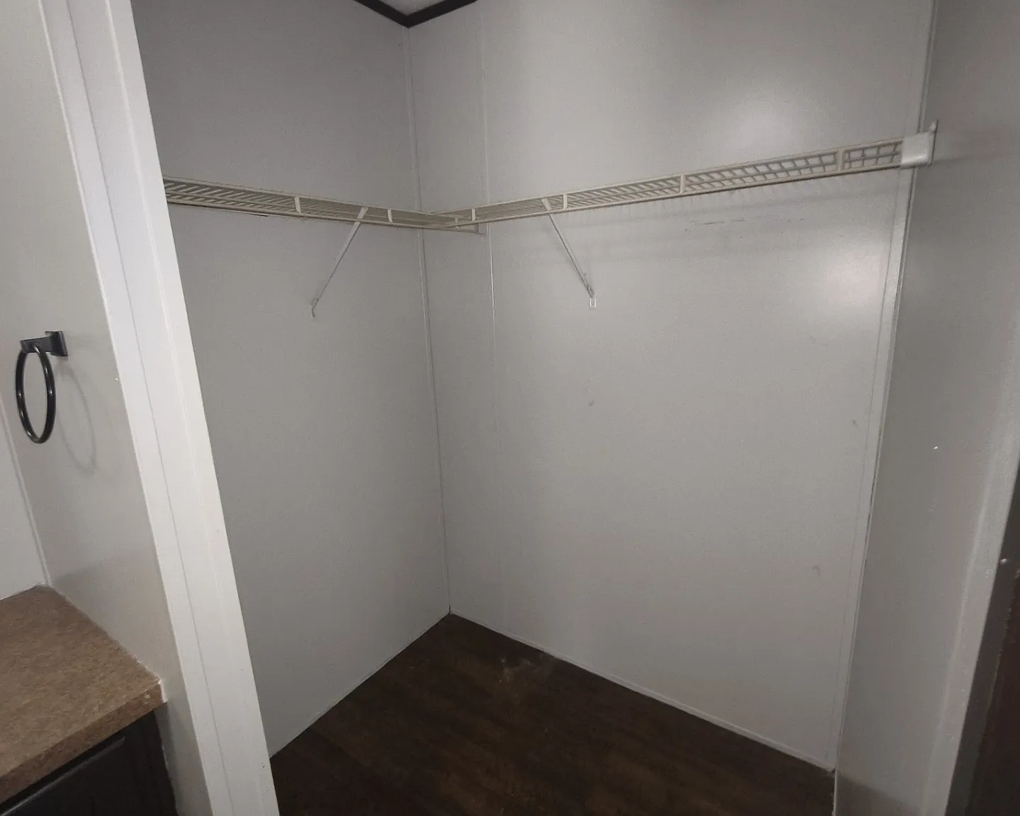 3 bed, 1140 sqft, $999 — Photo 4