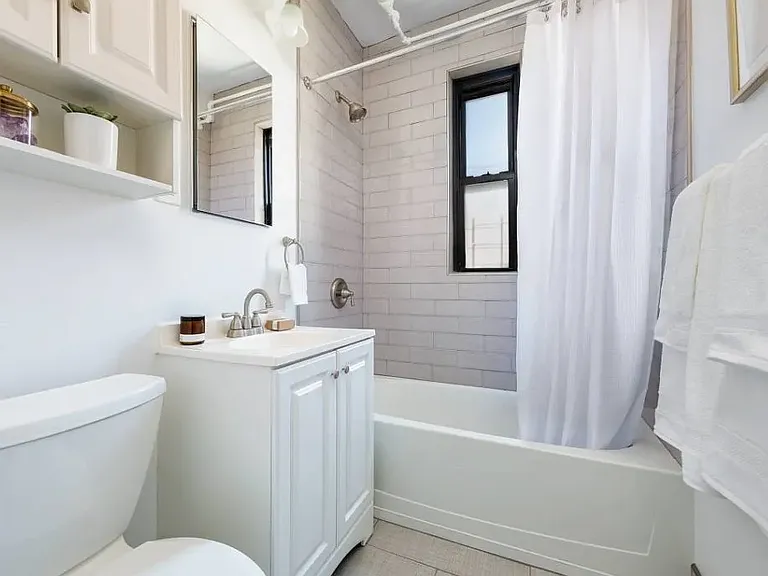 3480 Seymour Ave #2B — Photo 6