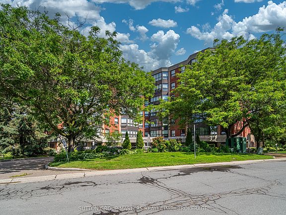 2nd image of 675 Davis Dr #611