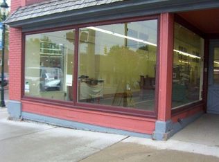 501 N McEwan St, Clare, MI 48617