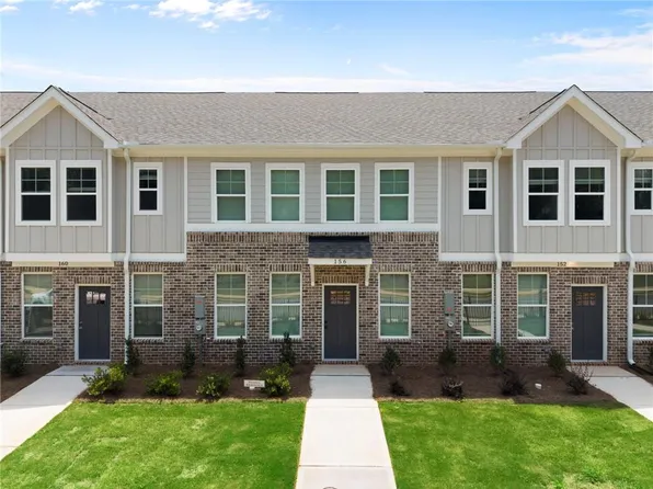 156 Flier Dr, McDonough, GA 30253