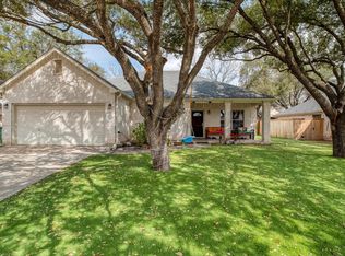 402 Split Oak Dr, Pflugerville, TX 78660