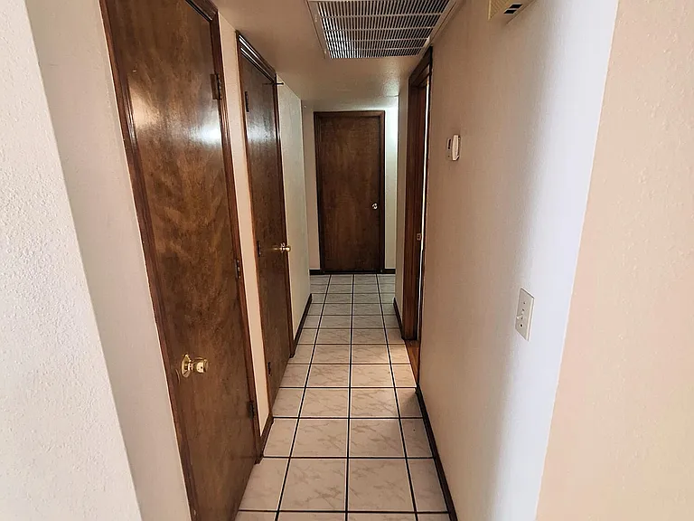4142 W Sunnyside Ave — Photo 11