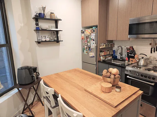 Rented by Abode Residential LLC | media 5