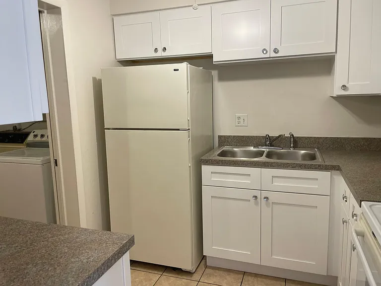 3952 Elvira Ct #VILLA — Photo 3