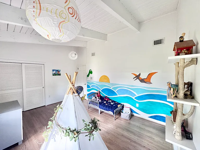 1430 Carrington Ln — Photo 24