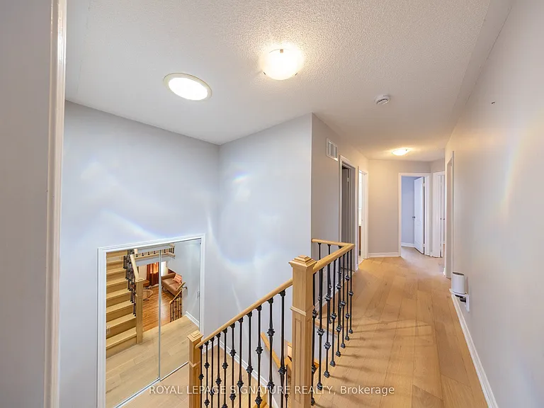2299 Yorktown Cir — Photo 16