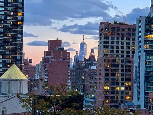 Rented by Douglas Elliman | media 23