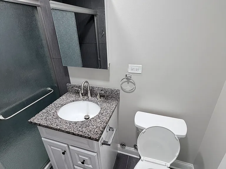5118 Fairview Ave — Photo 15