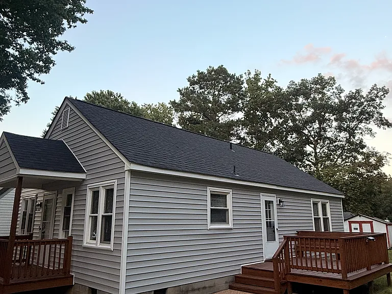 3115 S Ridge Rd — Photo 2