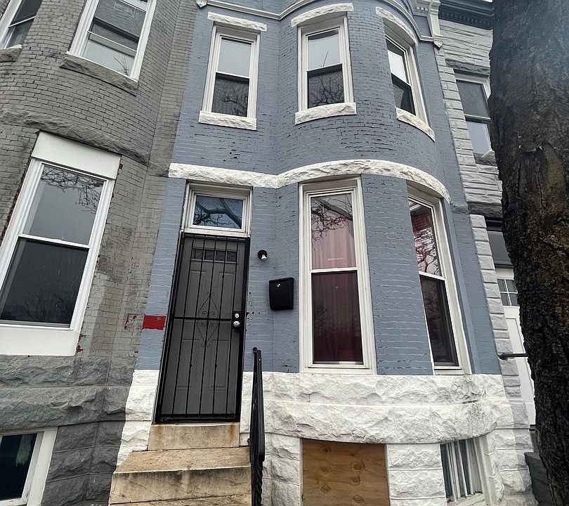 1st image of 1825 W Mulberry St