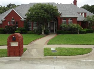6204 High Gate Ct, Colleyville, TX 76034