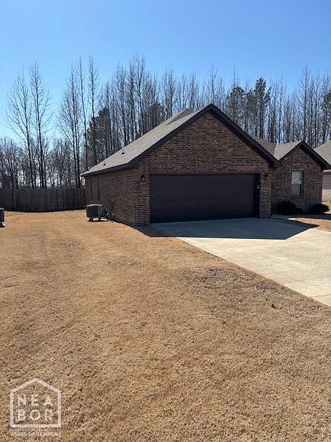 1st image of 133 Brookvale Cir