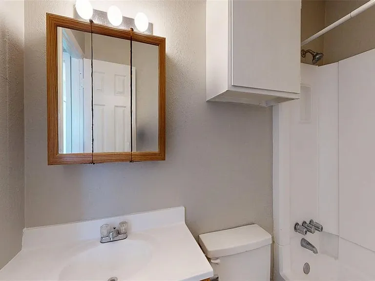 806 Oran Cir #A — Photo 19
