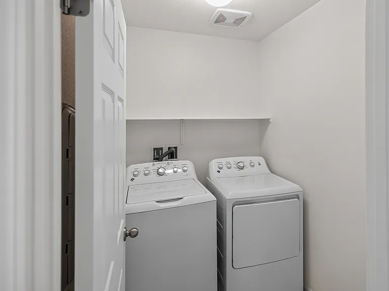 4847 Kinworthy St — Photo 22