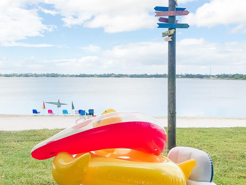 Enjoy the beach and covered picnic area!