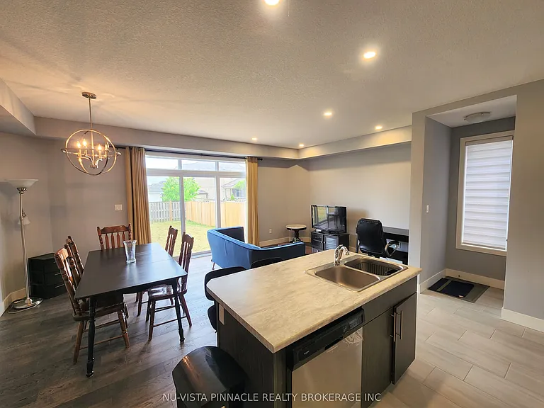 2424 Irish Moss Rd — Photo 16