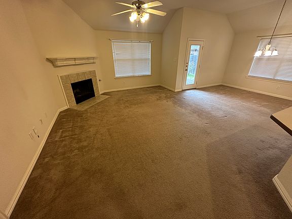 5th image of 1312 Clearwater Dr