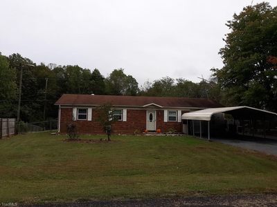 1210 Denny Rd, King, NC, 27021