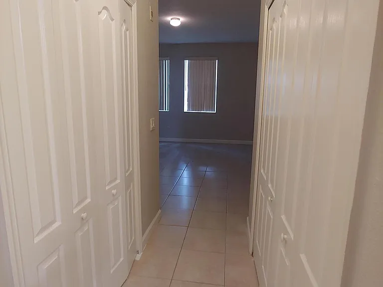 2108 Shoma Dr — Photo 7
