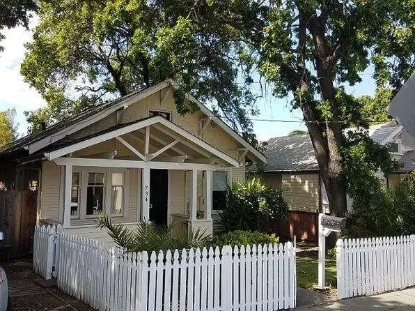 734 Brewster Ave, Redwood City, CA 94063