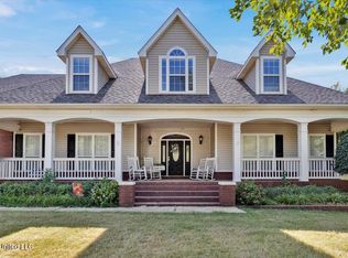 4297 Elizabeth Cir W, Olive Branch, MS 38654