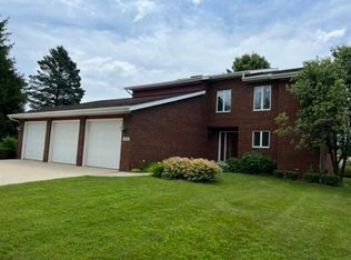 2421 Riverhills Rd, Two Rivers, WI 54241