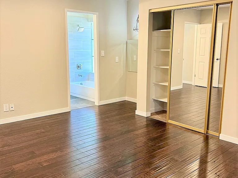 1624 San Luis Rd — Photo 9