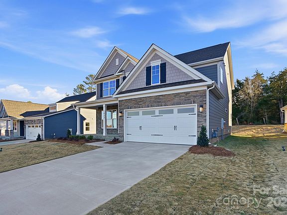 2nd image of 1422 Crooked Stick Dr