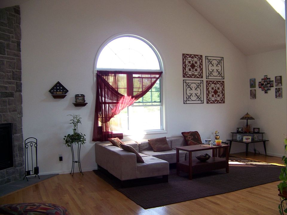 2nd image of 83 Kiana Way