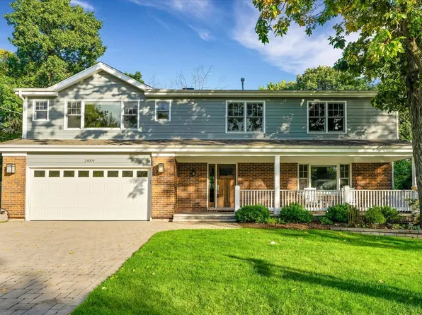 24009 N Lakeside Dr, Lake Zurich, IL 60047