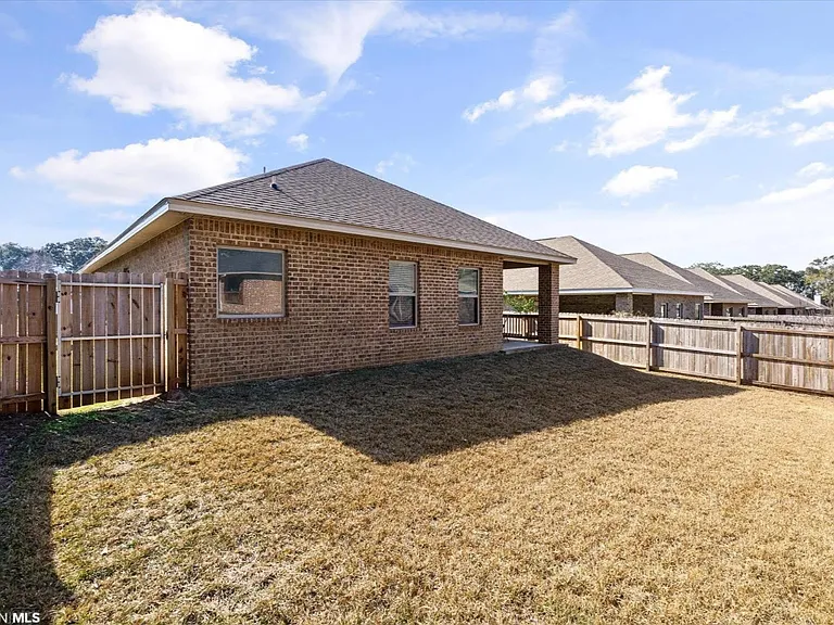 7857 Barrington Ln — Photo 14