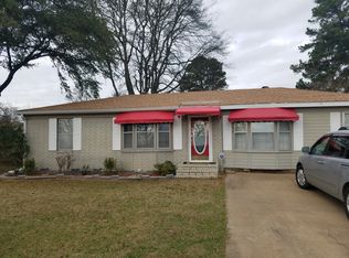150 Randolph St, Waskom, TX 75692