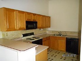 3rd image of 11611 W Cyprus Dr