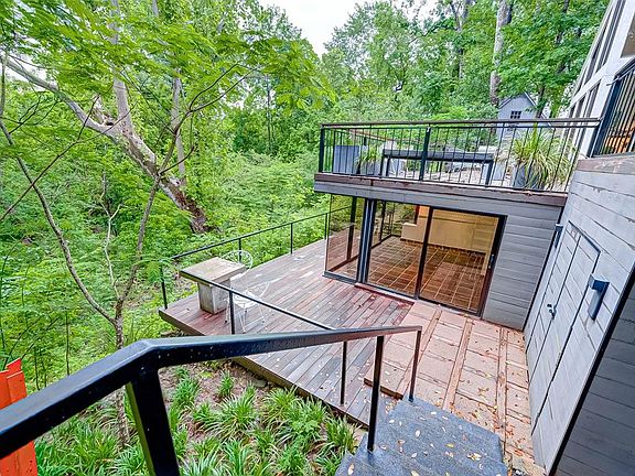4th image of 5710 Indian Cir