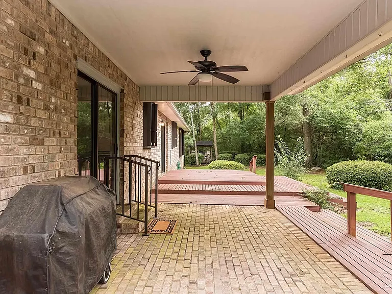 2840 Creekwood Dr — Photo 27