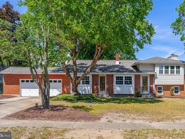 428 Wedgewood Dr, Turnersville, NJ 08012